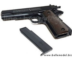 Pistols - air-soft - toy guns